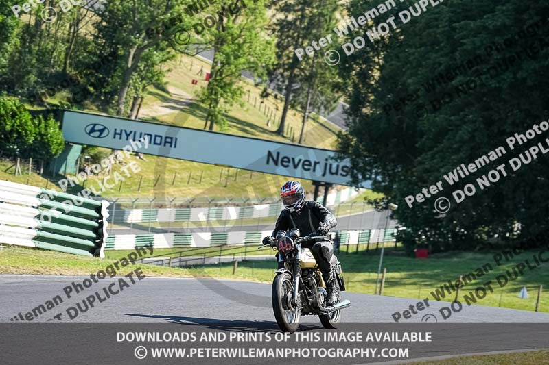 cadwell park;cadwell park photographs;cadwell trackday photographs;enduro digital images;event digital images;eventdigitalimages;peter wileman photography;racing digital images;trackday digital images;trackday photos